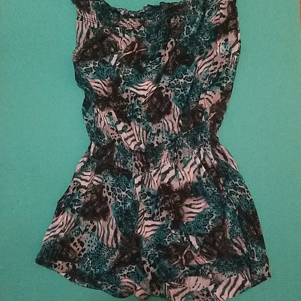 Strapless romper